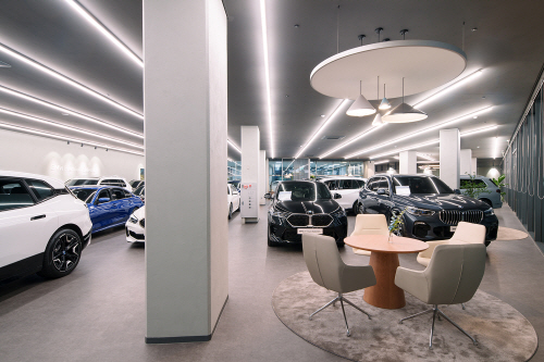 사진3-BMW 코오롱 모터스, 부천 BPS 전시장 새 단장 오픈