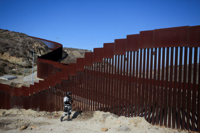 USA-TRUMP/MEXICO-BORDER