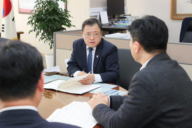 행정부지사해수부항만국장면담및건의(1)