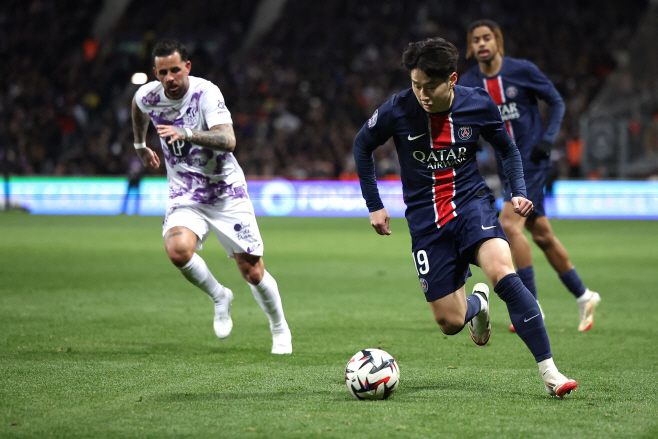 FBL-FRA-LIGUE1-TOULOUSE-PSG