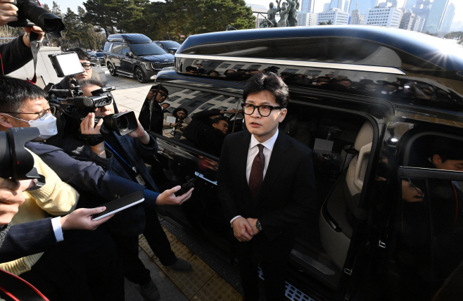 한동훈, 국민의힘 당대표직 사퇴