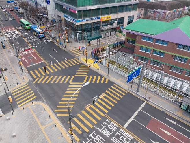 노란횡단보도 사진