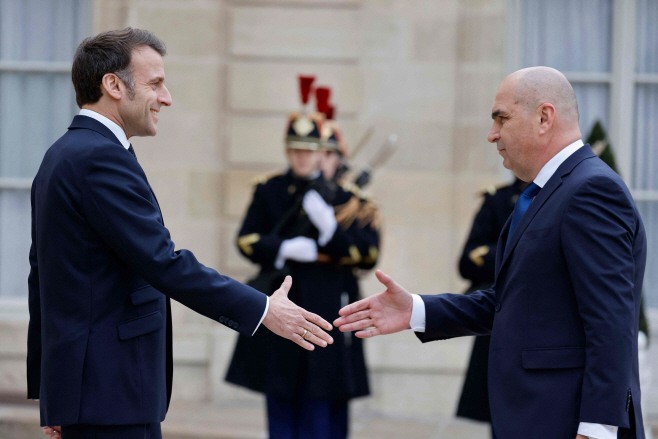 FRANCE-UKRAINE-RUSSIA-CONFLICT-DIPLOMACY-POLITICS-DEFENCE