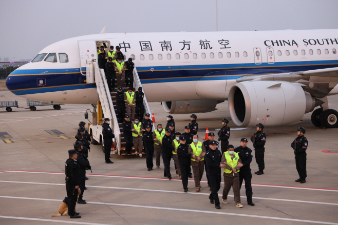 CHINA CHINA MYANMAR REPATRIATED FRAUD ... <YONHAP NO-0379> (EPA)