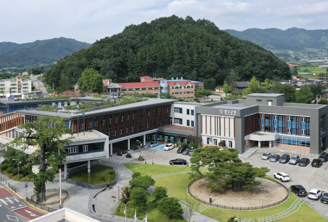 장수군청 전경