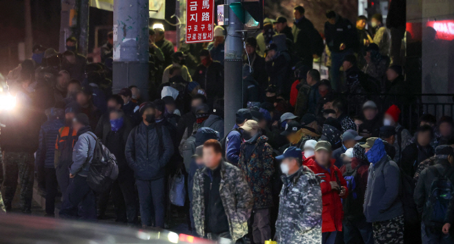 건설업 한파, 일감 기다리는 일용직 구직자들