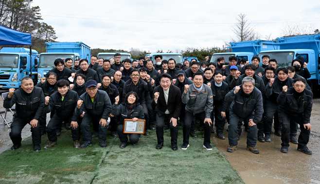 1.자원순환과(김동근 의정부시장, 환경미화원 의견 청취로 현장 중심 행정 강화)3
