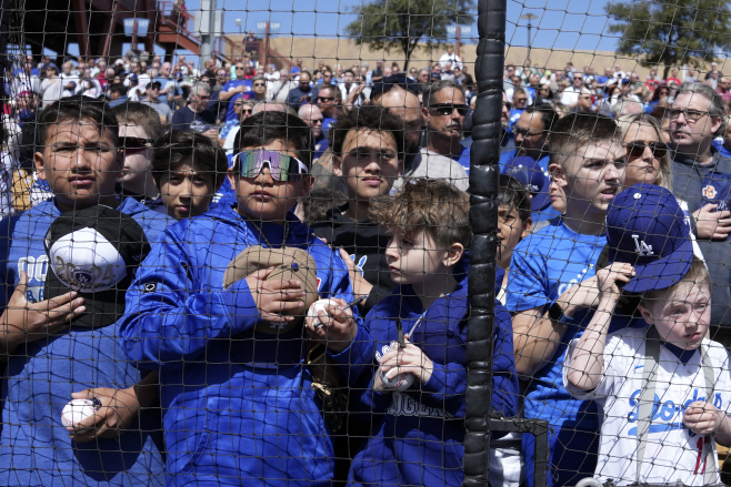 Rangers Dodgers Spring Baseball <YONHAP NO-2164> (AP)