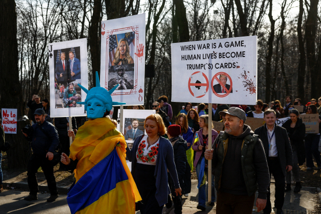 UKRAINE-CRISIS/USA-PROTEST