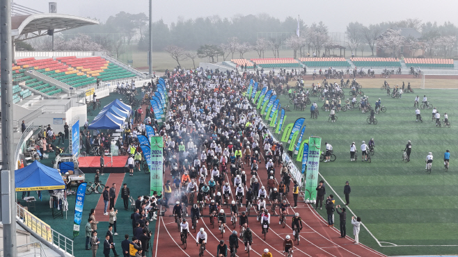 1. 임실군, 옥정호 벚꽃축제와 함께하는 자전거대회 개최3