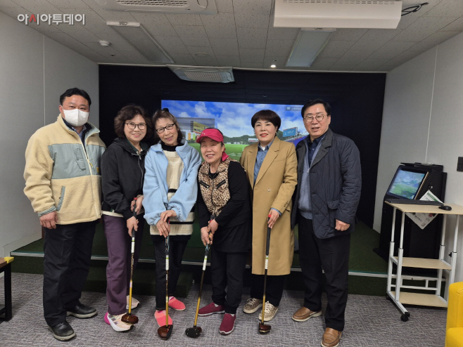 이천시 실내 스크린 파크골프장 개장