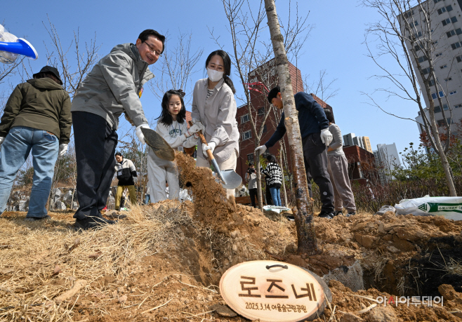 영등포구 나무 심기 행사1