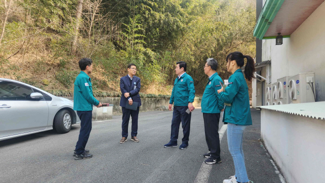 20250325-밀양시, 산불 취약지 긴급 점검 나서(1)