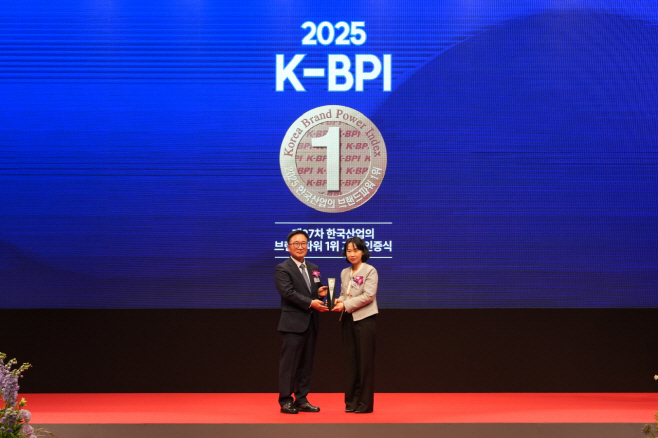 파워(K-BPI) 18년 연속 1위 선정