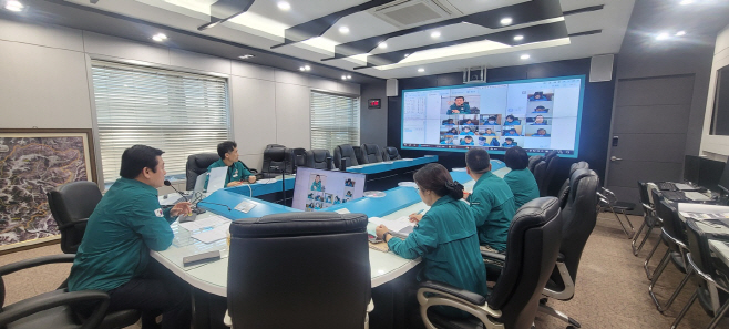 20250404-밀양시, 산불방지 읍면동 대책 회의...산불 예방 및 대응 총력