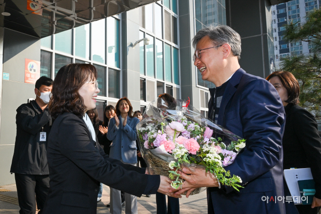 장인홍 구로구청장 출근길
