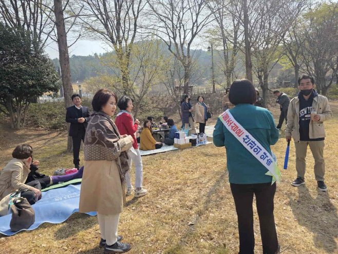20250404-밀양시 교동, 산불 예방 계도 및 홍보활동 총력(2)