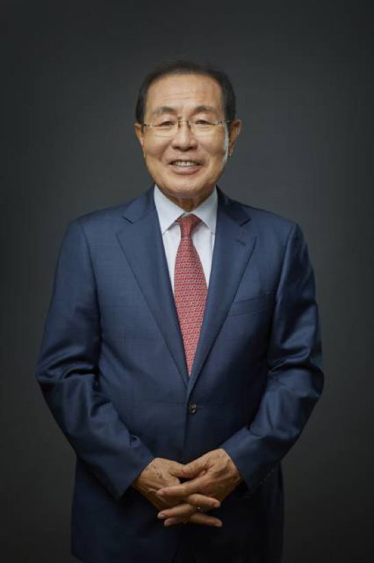 사진.윤동한 한국콜마 회장