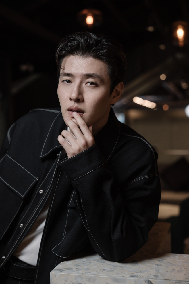 강하늘
