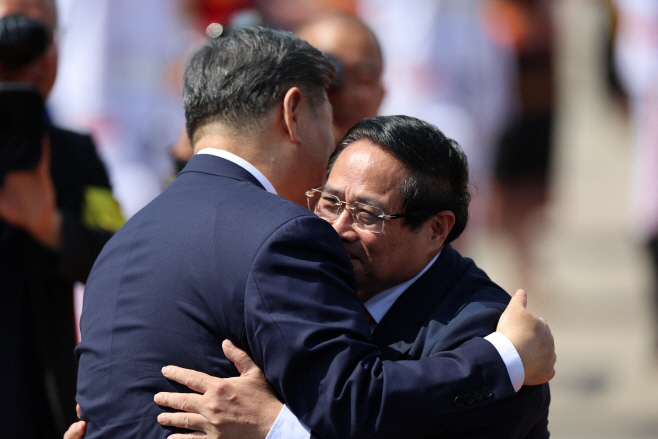 CHINA-SOUTHEAST ASIA/VIETNAM <YONHAP NO-4119> (REUTERS)