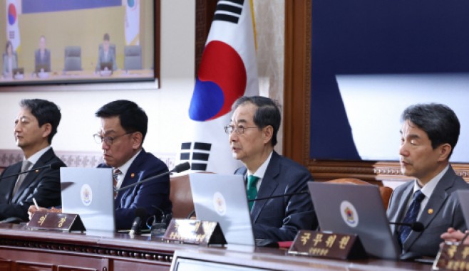 발언하는 한덕수 권한대행