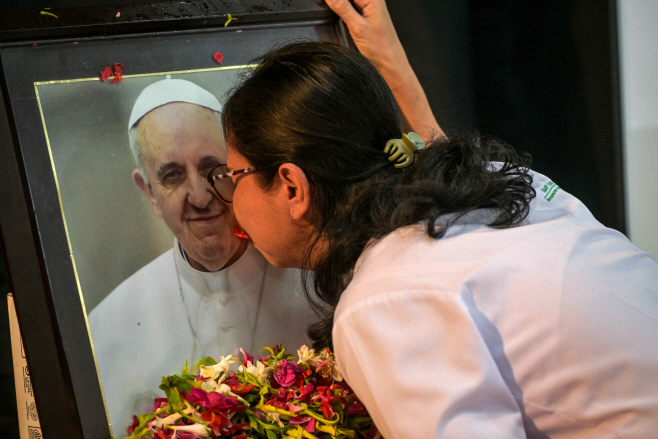 INDONESIA-VATICAN-RELIGION-POPE <YONHAP NO-3983> (AFP)