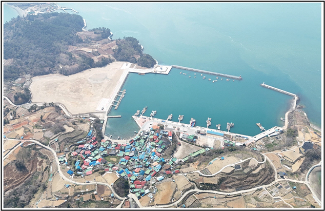사천시신수항전경사진