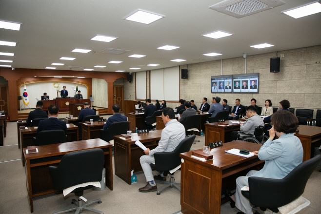 제288회 임시회 개회