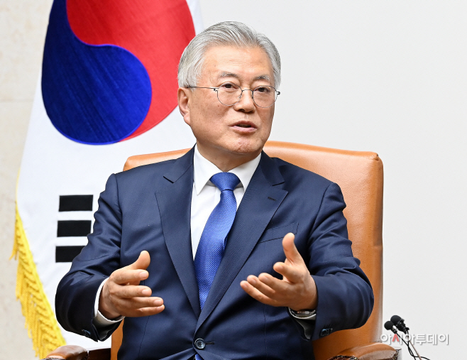 문재인 전 대통령, 국회 방문