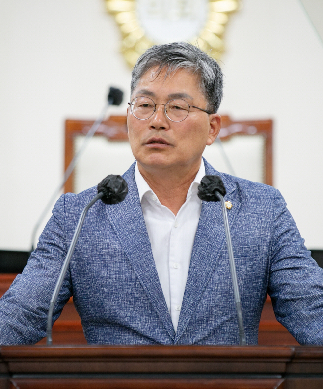 3.김주택 의원