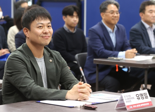 20250428_유영일 의원, 학교도서관