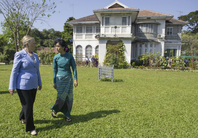 Myanmar Suu Kyi's Home <YONHAP NO-6260> (AP)