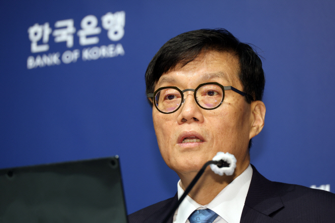 통화정책방향 기자간담회-07