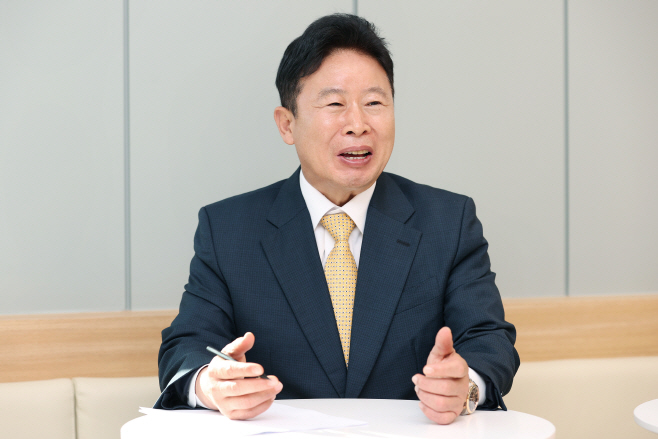 (가)서태원 가평군수 2025년 신년 인터뷰1 (1)