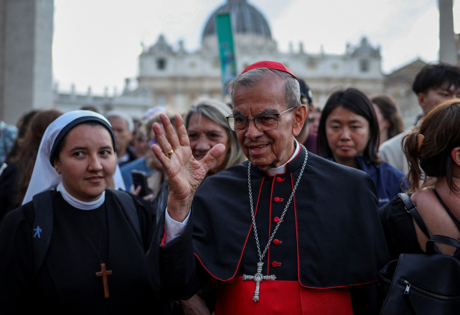 POPE-SUCCESSION/