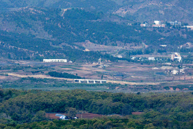적막한 서부전선 DMZ<YONHAP NO-5851>