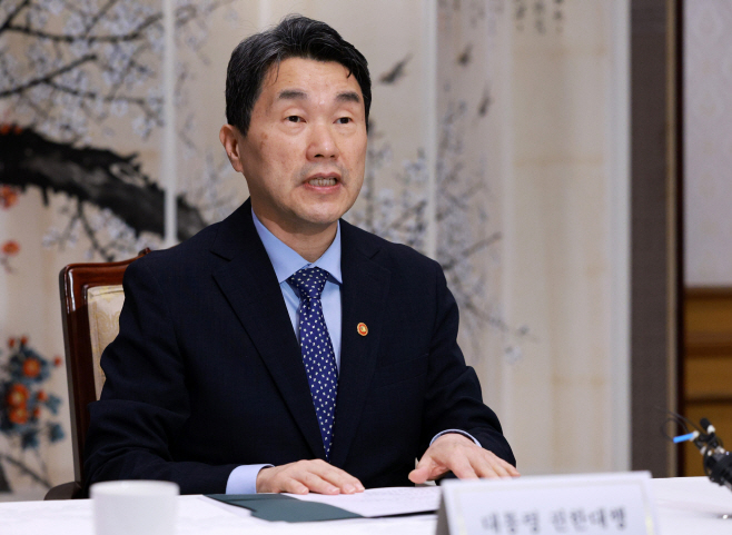 이주호 권한대행, 경제안보전략 간담회 발언<YONHAP NO-2719>