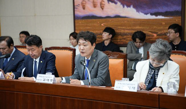사진-도의회 경산건위, 지역건설산업 활성화 위한 현장 목소리 청취 (2) (1)fffff