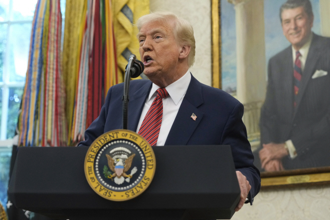 Trump <YONHAP NO-0928> (AP)