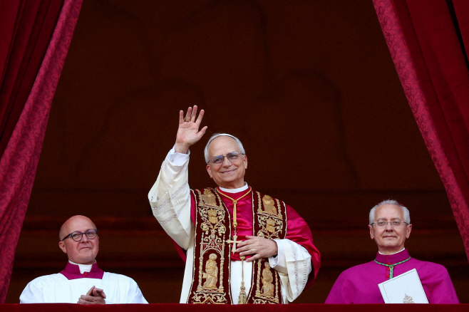 POPE-SUCCESSION/BASEBALL