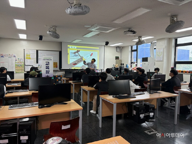 이천시 육군정보학교와 드론으로 청소년의 꿈을 띄운다