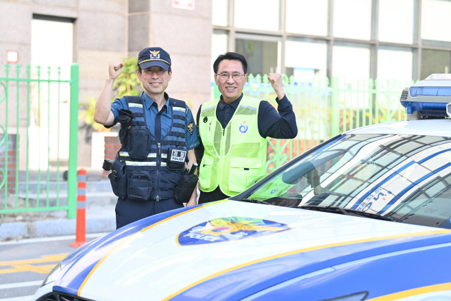 (사진2)하남시 감일 치안지킴이， 기지와 설득으로 보이스피싱 피해 막았다