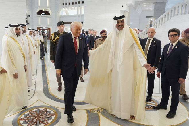 APTOPIX Trump Mideast