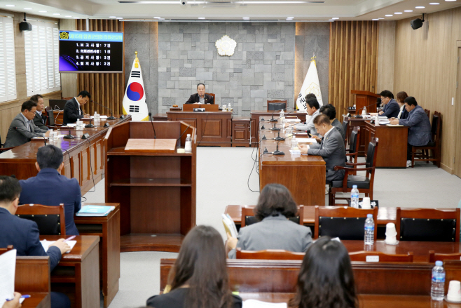 의원간담회