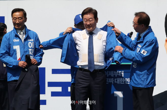 이재명, 광화문 출정식 및 첫 유세