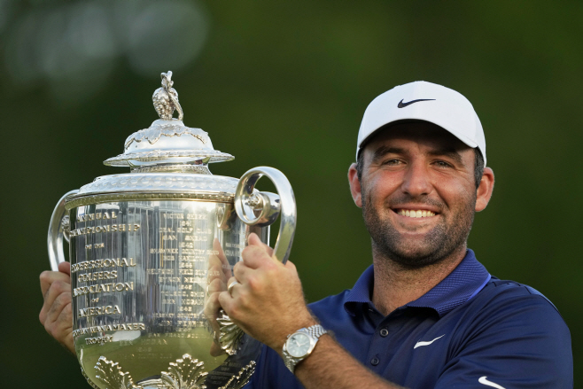 PGA Championship Golf <YONHAP NO-3427> (AP)