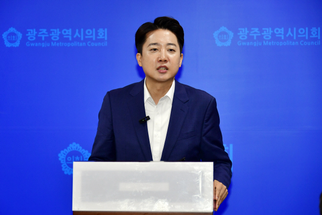 기자간담회 참석한 이준석 후보<YONHAP NO-2910>