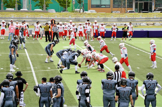 [이미지자료] 한세실업이 2년 연속 ‘2025 한세실업배 KNFL’의 타이틀 스폰서로 참여했다 (2)
