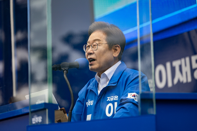 이재명 후보, 경남 양산 찾아 집중 유세<YONHAP NO-5876>