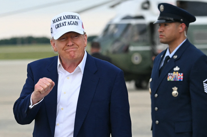 US-POLITICS-TRUMP-RETURN
